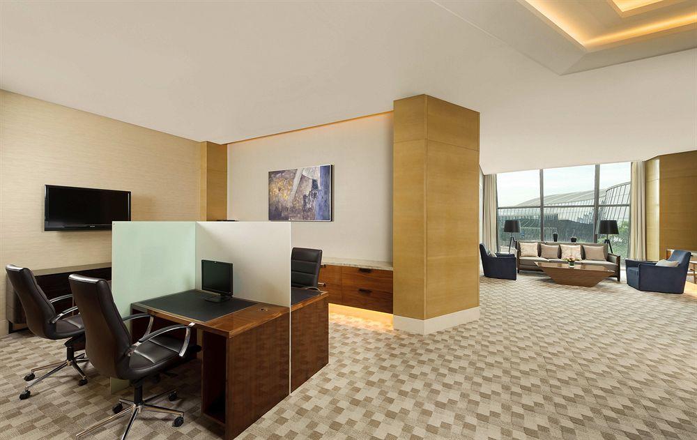 Sheraton Changchun Jingyuetan Hotel Luaran gambar