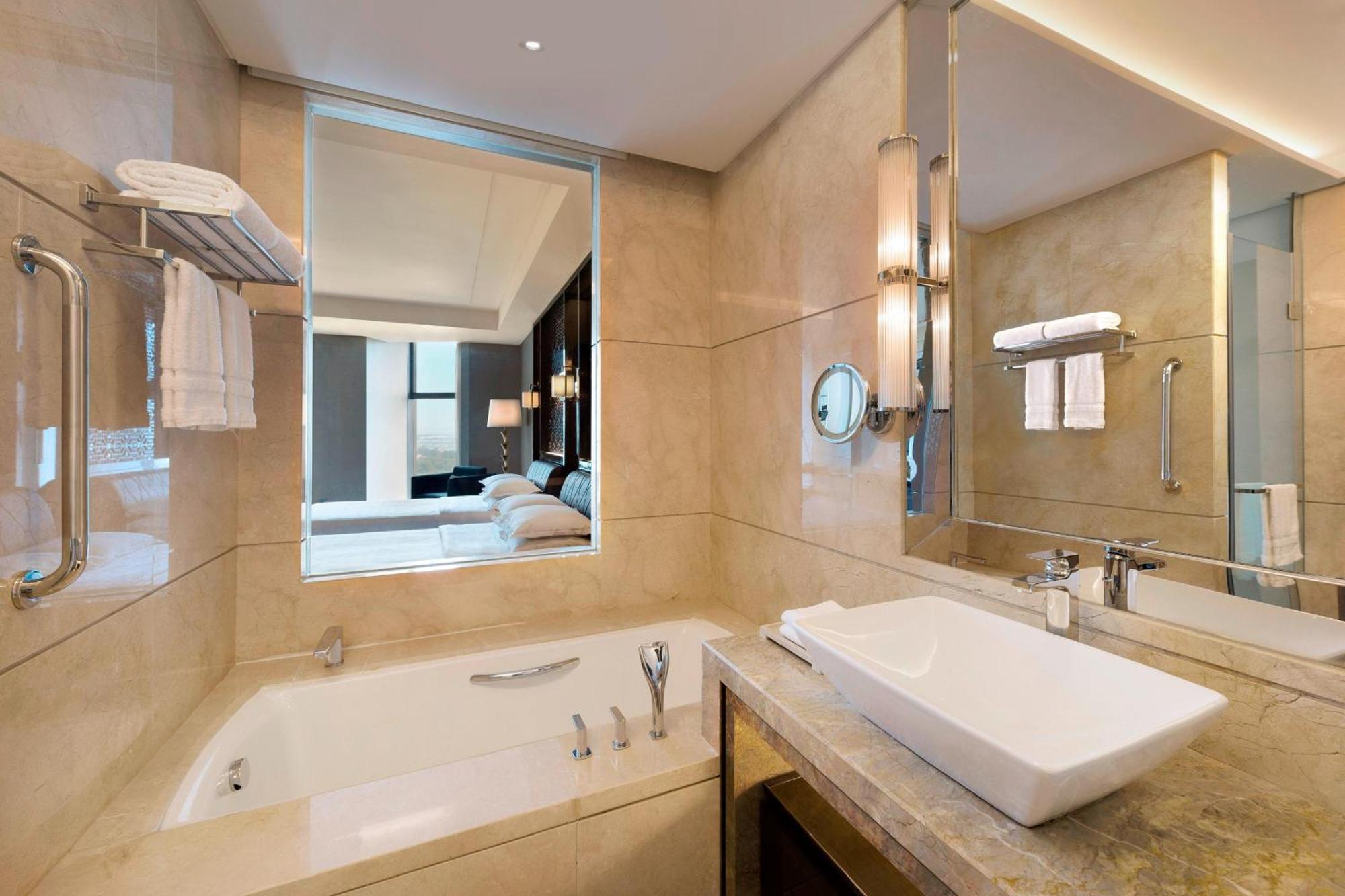 Sheraton Changchun Jingyuetan Hotel Luaran gambar